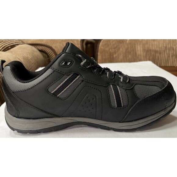 SAFE T STEP BLACK‎ LEATHER SLIP RESISTANT CASUAL COMFORT WORK MEN'S 11 SHOES NEW - Picture 3 of 9